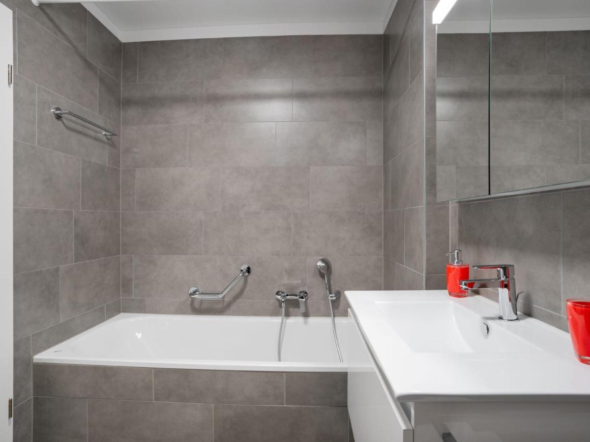 Loctowers A4-8-2 By Interhome * Locarno